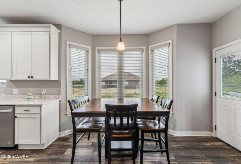 208 Creswell Drive, Van Buren, Ohio, 4 Bedrooms Bedrooms, ,2 BathroomsBathrooms,Residential,For Sale,Creswell,307217