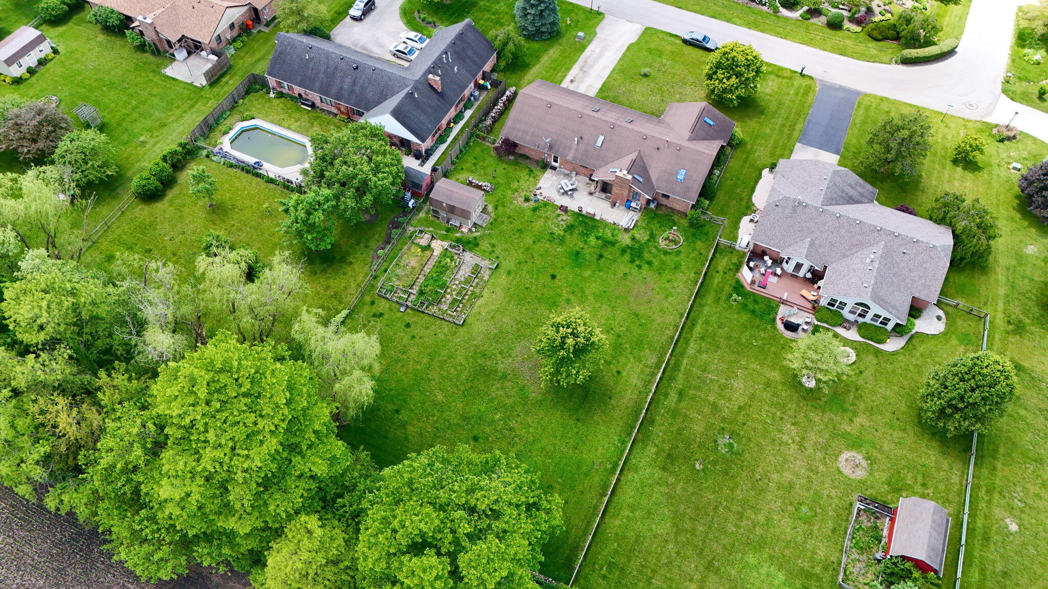 1006 Blue Jay Drive, Enon, Ohio 45323