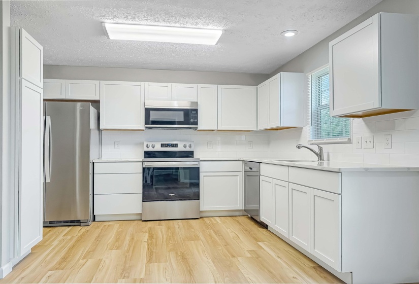 91 Abbey Ln-14