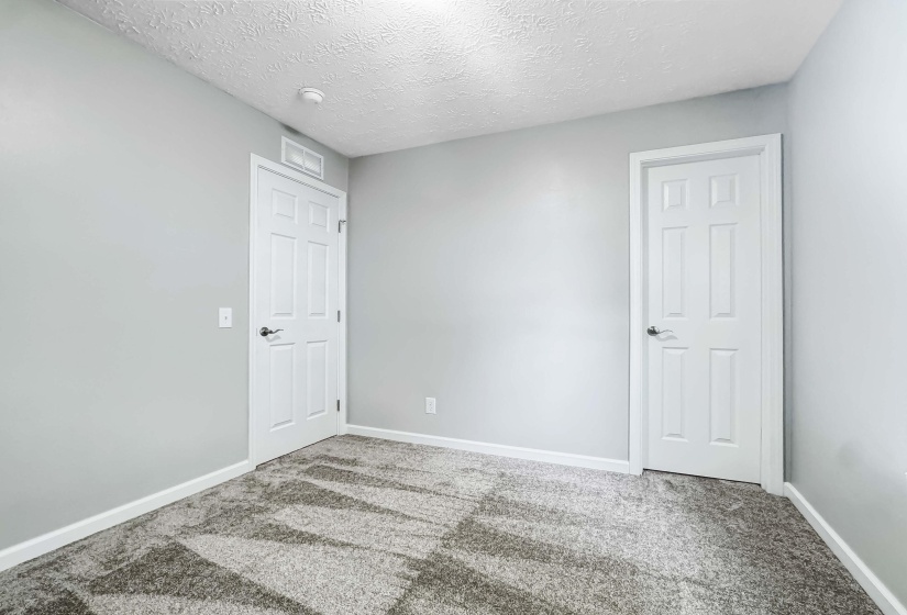 91 Abbey Ln-32