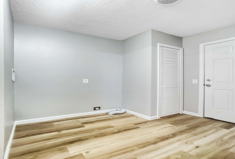 91 Abbey Ln-33