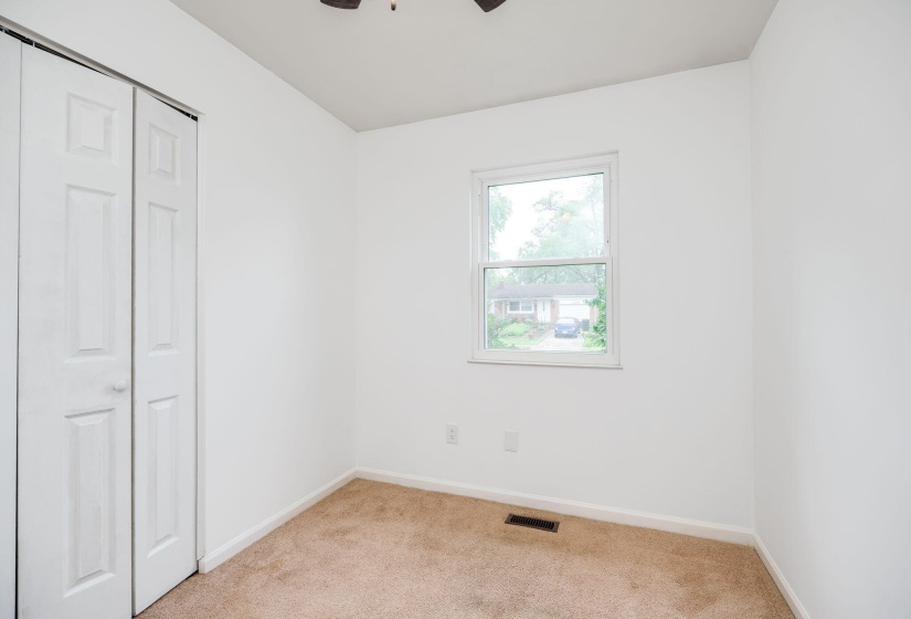 19-web-or-mls-1052-greenfield-dr
