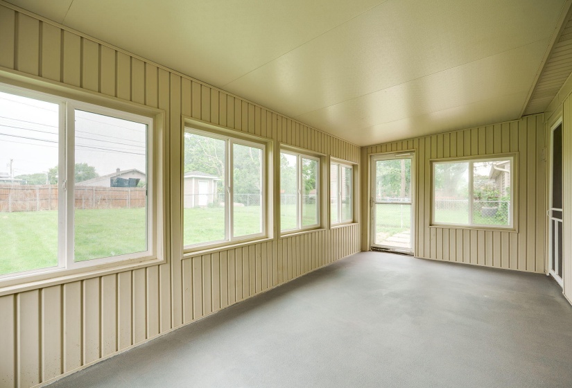 29-web-or-mls-1052-greenfield-dr