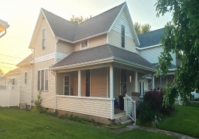 611 Sugar Street, Celina, Ohio 45822, 4 Bedrooms Bedrooms, ,2 BathroomsBathrooms,Residential,For Sale,Sugar,1038986