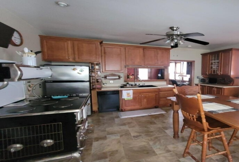 Kitchen cabnets