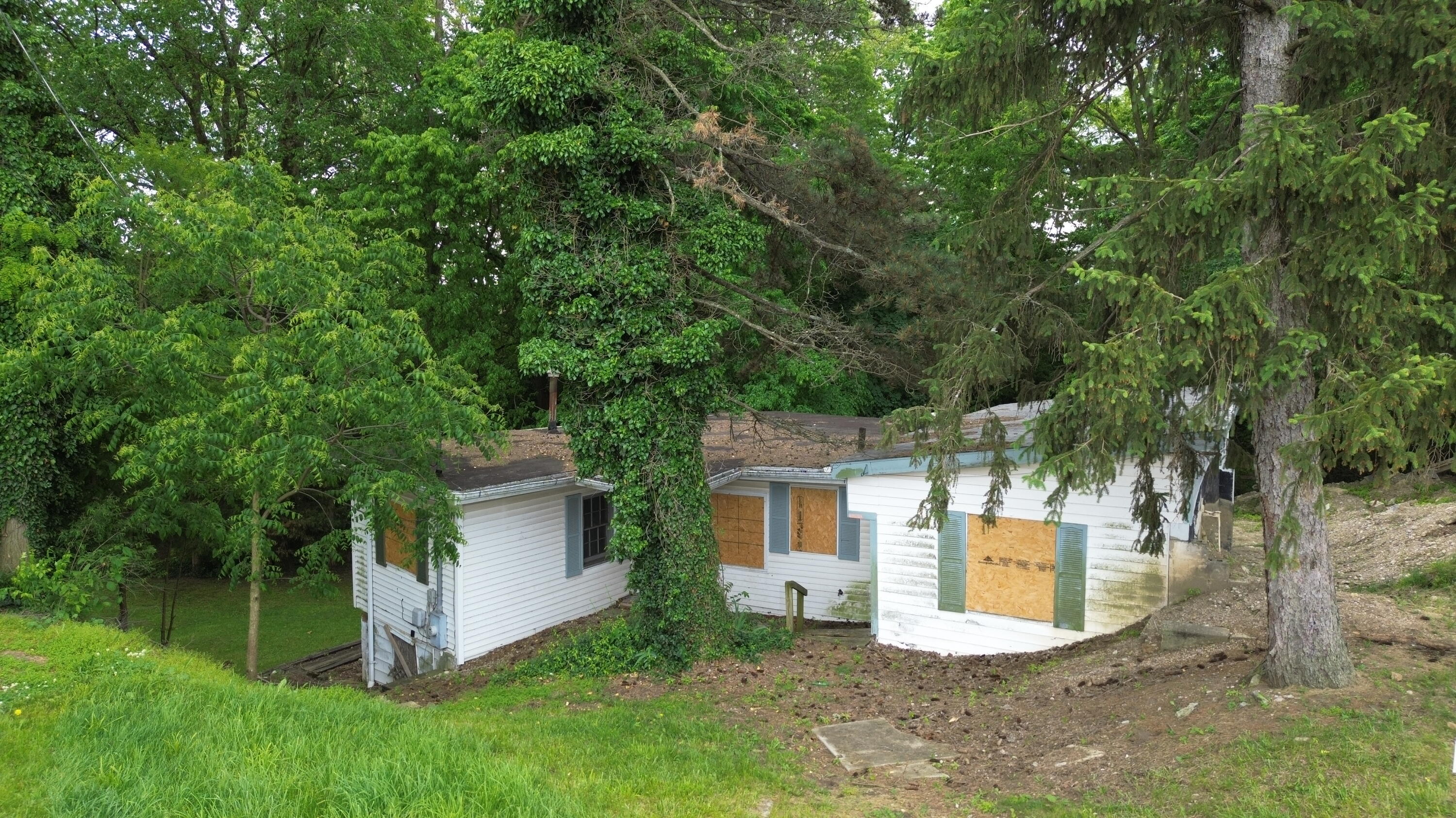 222 Pike Street, New Carlisle, Ohio 45344