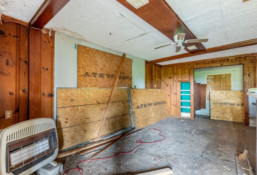 222 S Pike-5