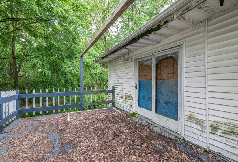 222 S Pike-11