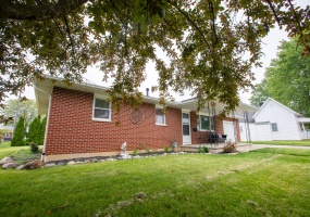812 Motz Street, Saint Marys, Ohio 45885, 2 Bedrooms Bedrooms, ,1 BathroomBathrooms,Residential,For Sale,Motz,1038991