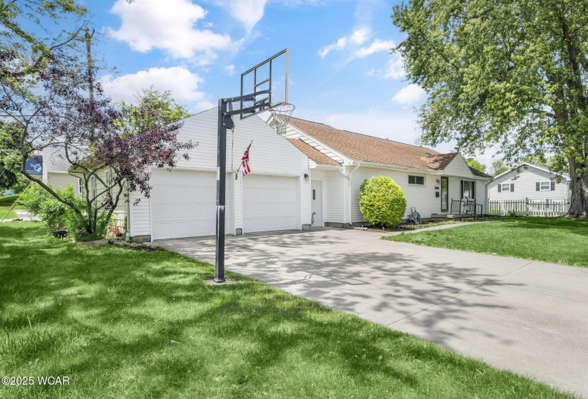 2446 Marion Drive, Findlay, Ohio, 3 Bedrooms Bedrooms, ,1 BathroomBathrooms,Residential,For Sale,Marion,307231