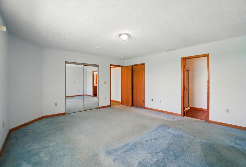 Primary Bedroom - 3