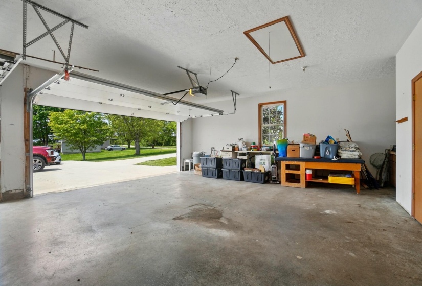 Garage - 2
