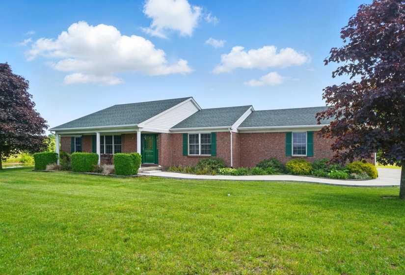 Welcome to 5001 S Charleston Clifton Rd