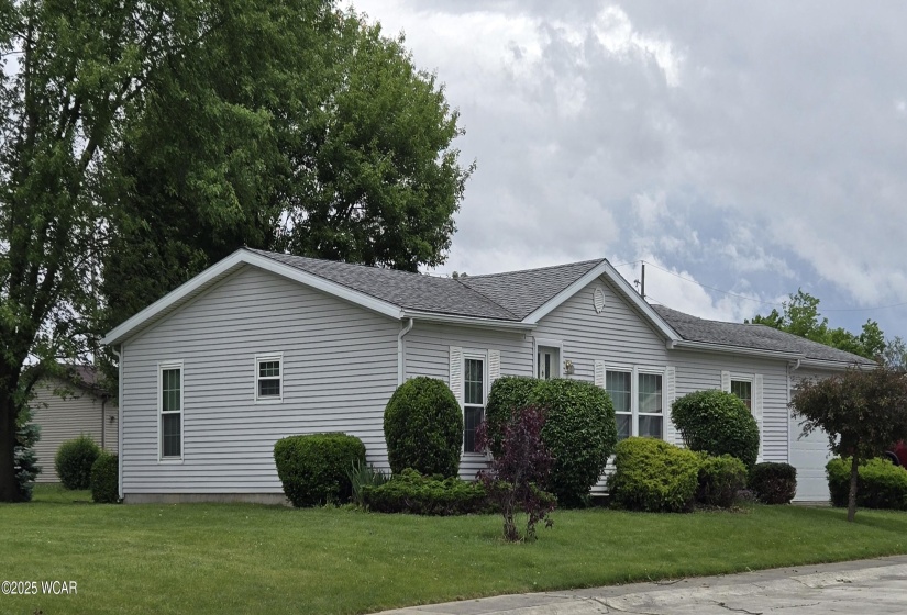 121 Windsor Dr, Saint Marys, Ohio, 3 Bedrooms Bedrooms, ,2 BathroomsBathrooms,Residential,For Sale,Windsor Dr,307234