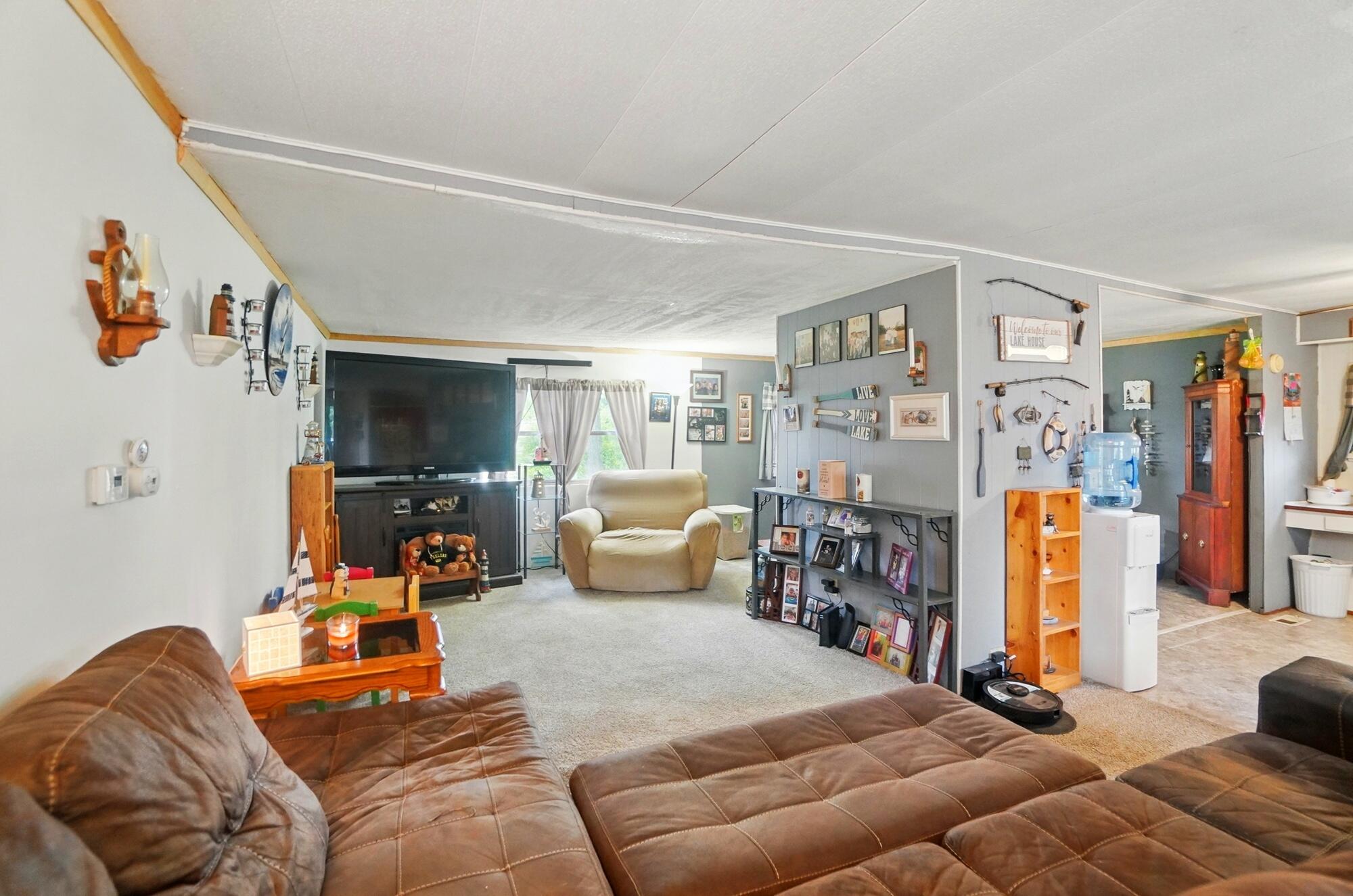 8651 Oh-368, Huntsville, Ohio 43324