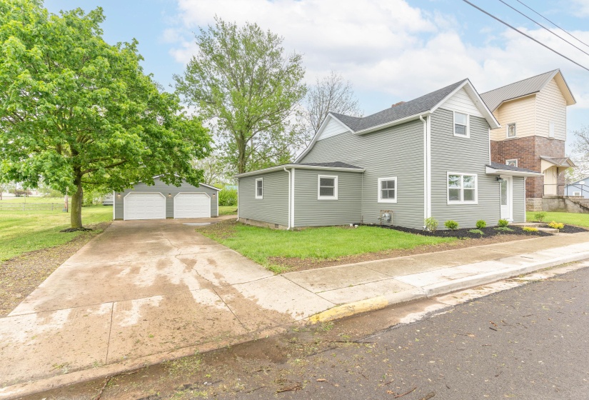 404 N MAIN ST, JACKSON CENTER-2