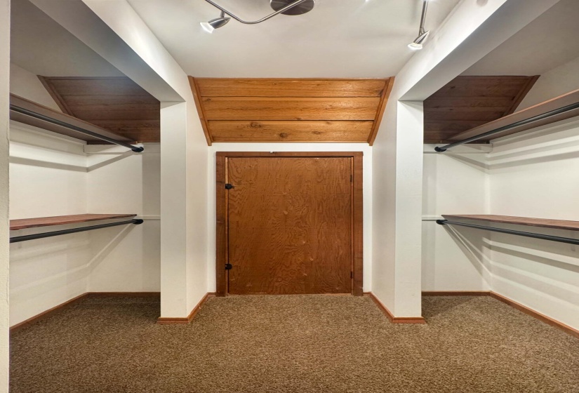 Closet