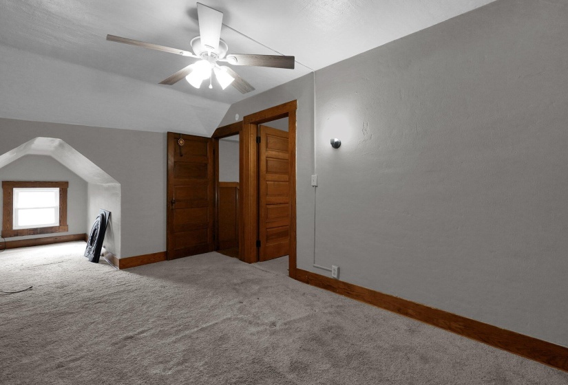 15-web-or-mls-125-w-mound-st
