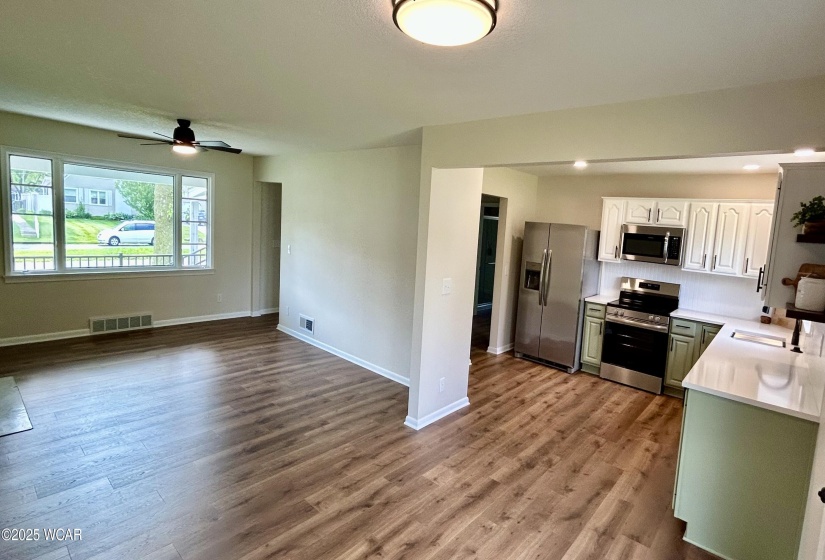 706 Pears Avenue, Lima, Ohio, 4 Bedrooms Bedrooms, ,2 BathroomsBathrooms,Residential,For Sale,Pears,307238