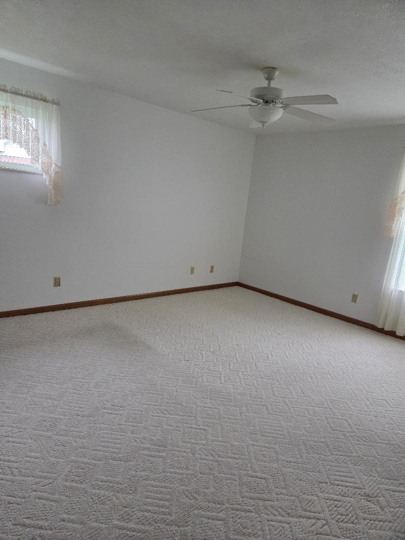 1270 WARBLER RIDGE, Springfield, Ohio 45503