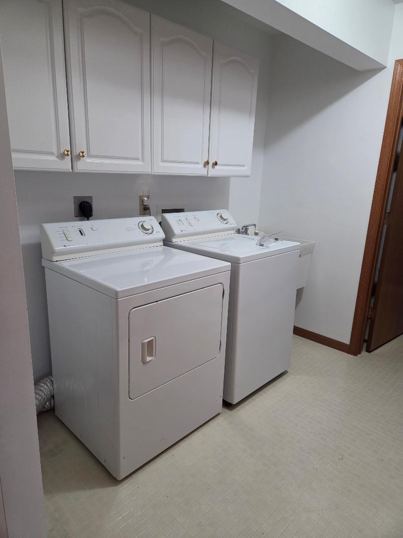 1270 WARBLER RIDGE, Springfield, Ohio 45503
