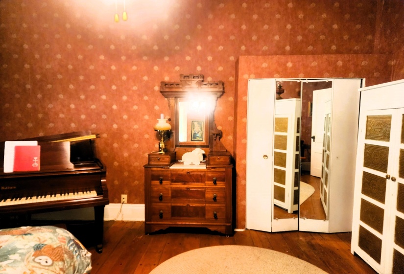 front bedroom