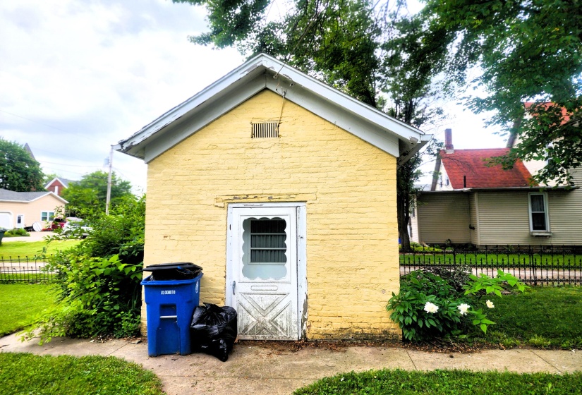shed-office