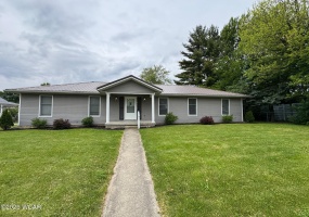 121 Broadway Street, Kenton, Ohio, 4 Bedrooms Bedrooms, ,2 BathroomsBathrooms,Residential,For Sale,Broadway,307245