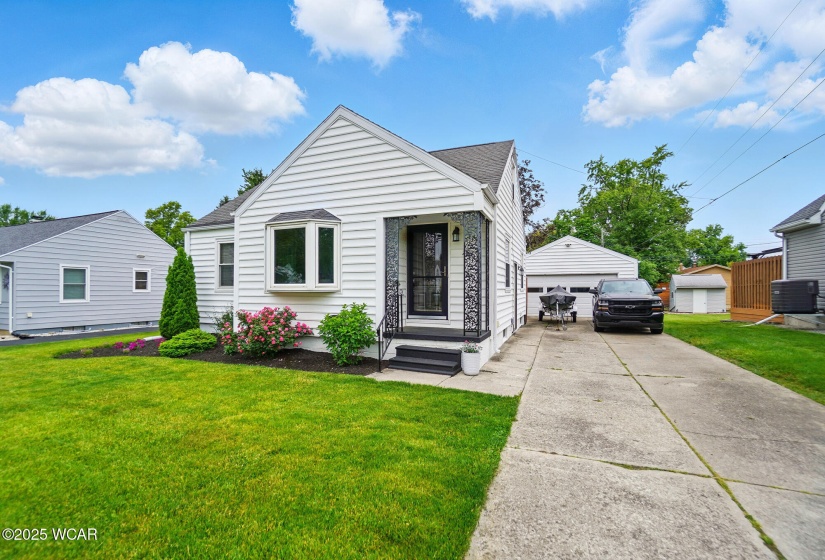 2412 Spring Street, Lima, Ohio, 3 Bedrooms Bedrooms, ,1 BathroomBathrooms,Residential,For Sale,Spring,307045