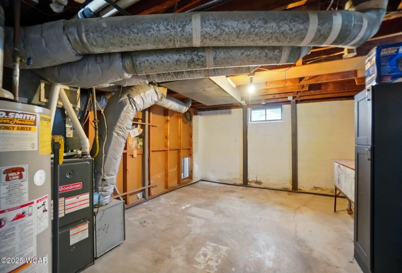 2412 Spring Street, Lima, Ohio, 3 Bedrooms Bedrooms, ,1 BathroomBathrooms,Residential,For Sale,Spring,307045