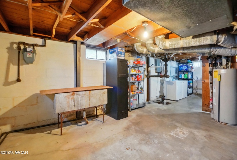 2412 Spring Street, Lima, Ohio, 3 Bedrooms Bedrooms, ,1 BathroomBathrooms,Residential,For Sale,Spring,307045
