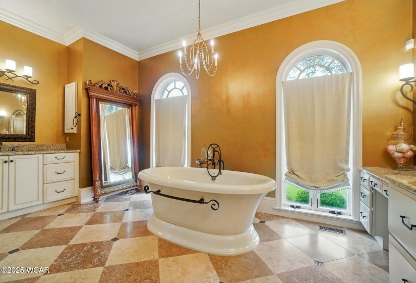 2830 Oak Hill Court, Lima, Ohio, 3 Bedrooms Bedrooms, ,3 BathroomsBathrooms,Residential,For Sale,Oak Hill,307254