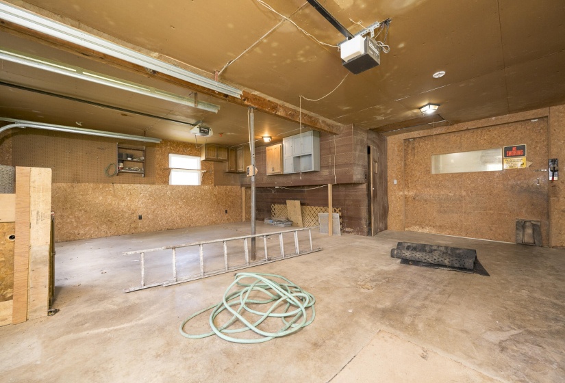 312 E Buckeye-43