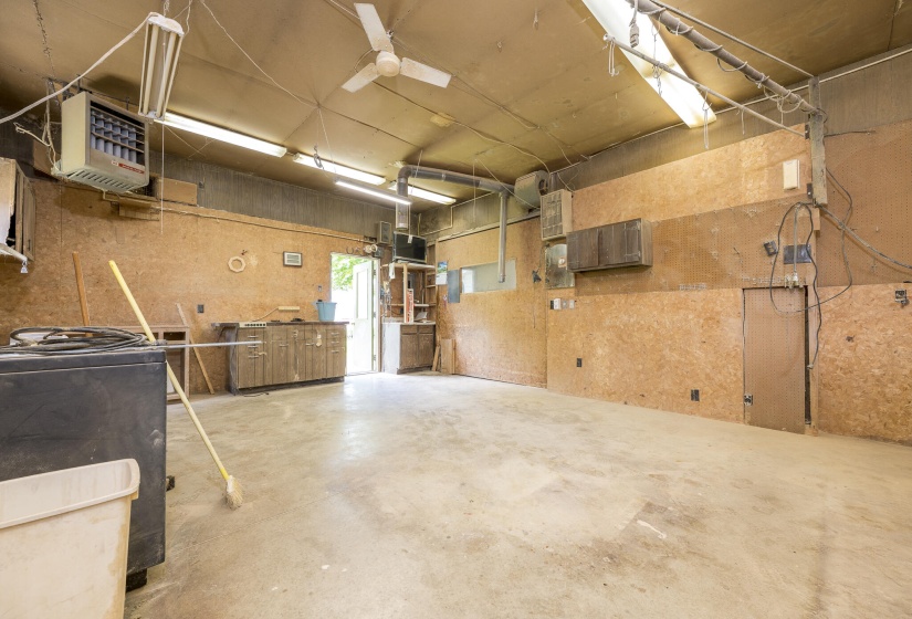 312 E Buckeye-47
