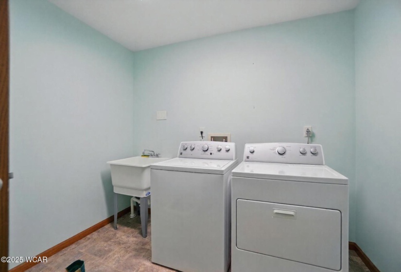 721 Briarwood Court, Cridersville, Ohio, 3 Bedrooms Bedrooms, ,2 BathroomsBathrooms,Residential,For Sale,Briarwood,307256