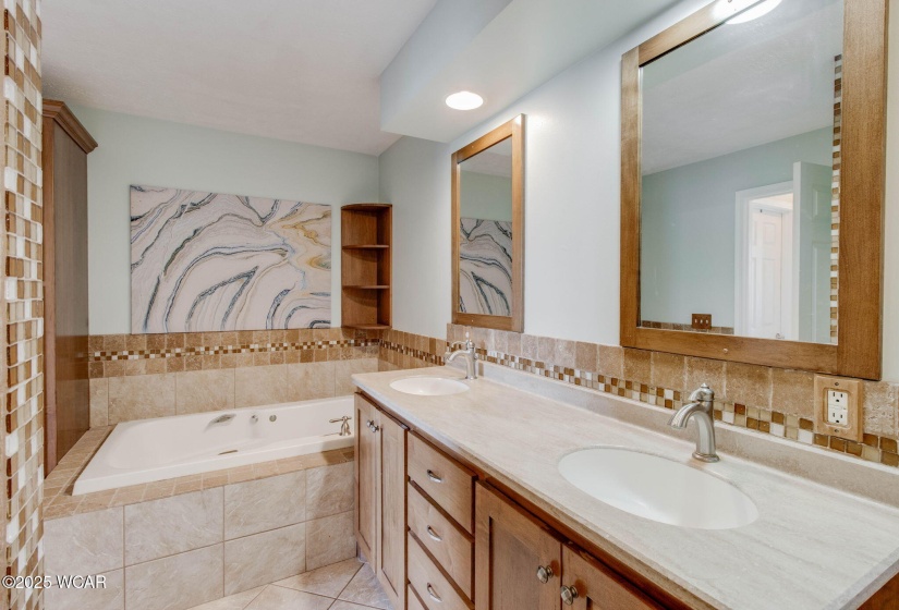10948 Schroeder Road, Saint Marys, Ohio, 3 Bedrooms Bedrooms, ,2 BathroomsBathrooms,Residential,For Sale,Schroeder,307035