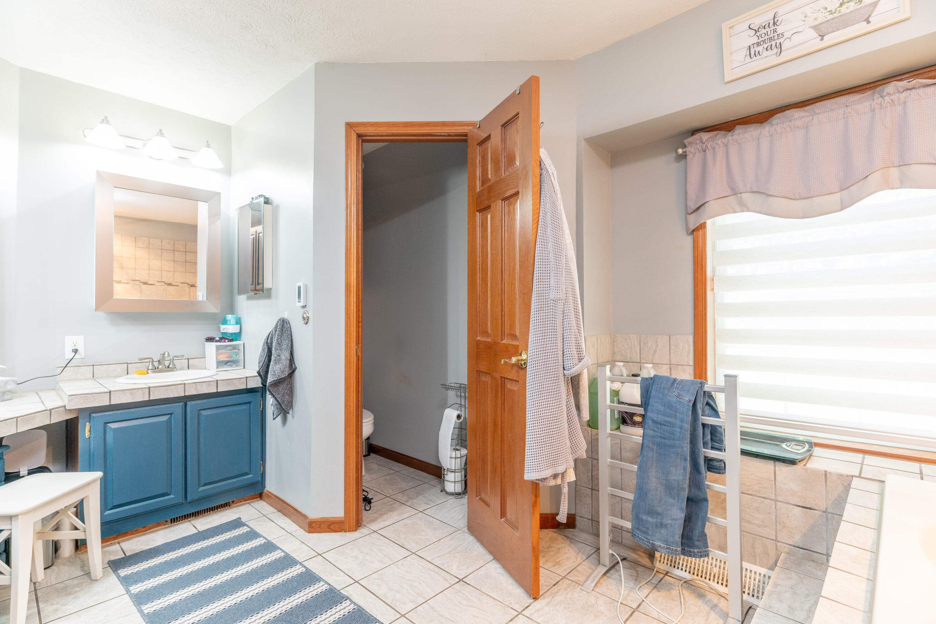 10810 Wenger Road, Anna, Ohio 45302