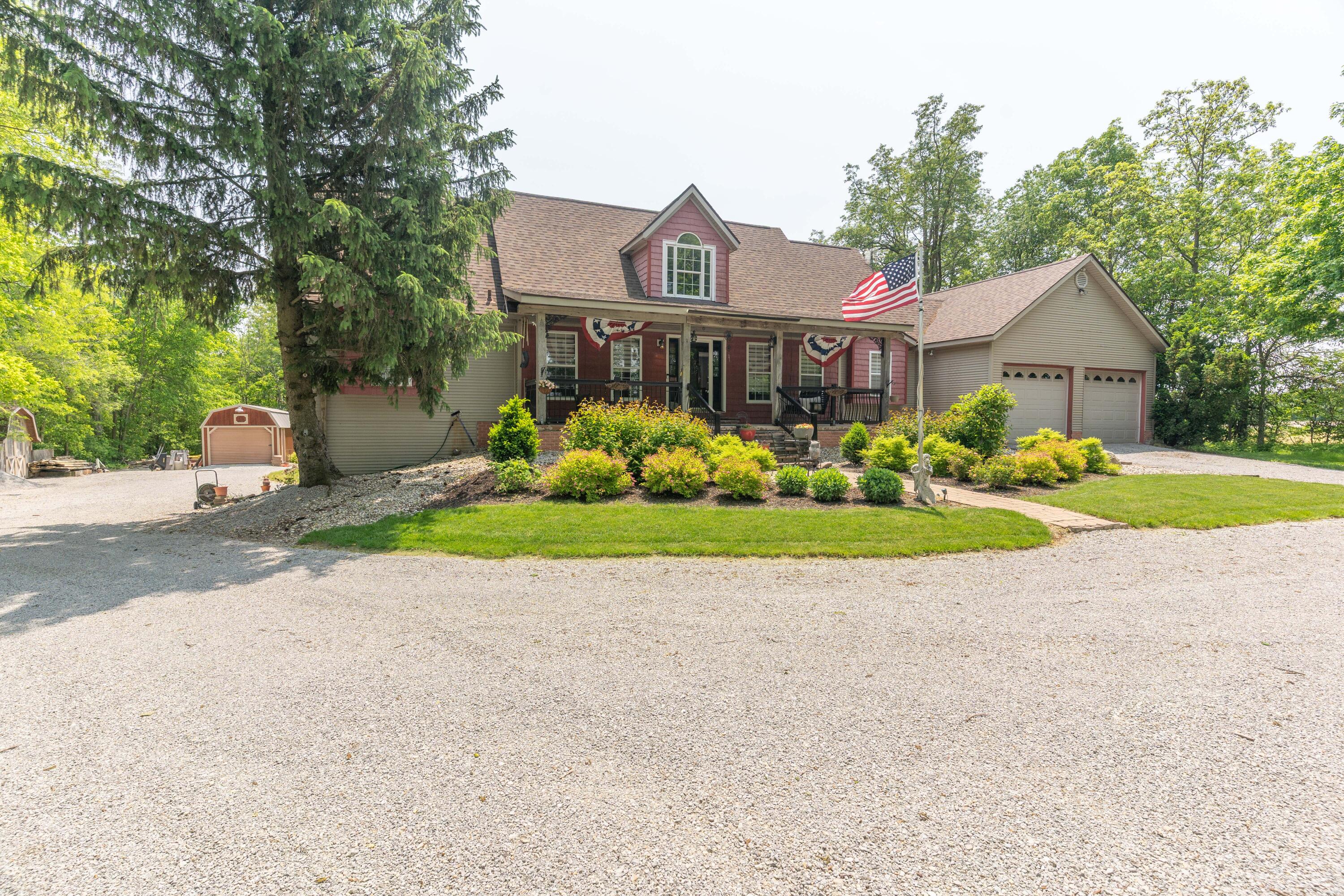 10810 Wenger Road, Anna, Ohio 45302