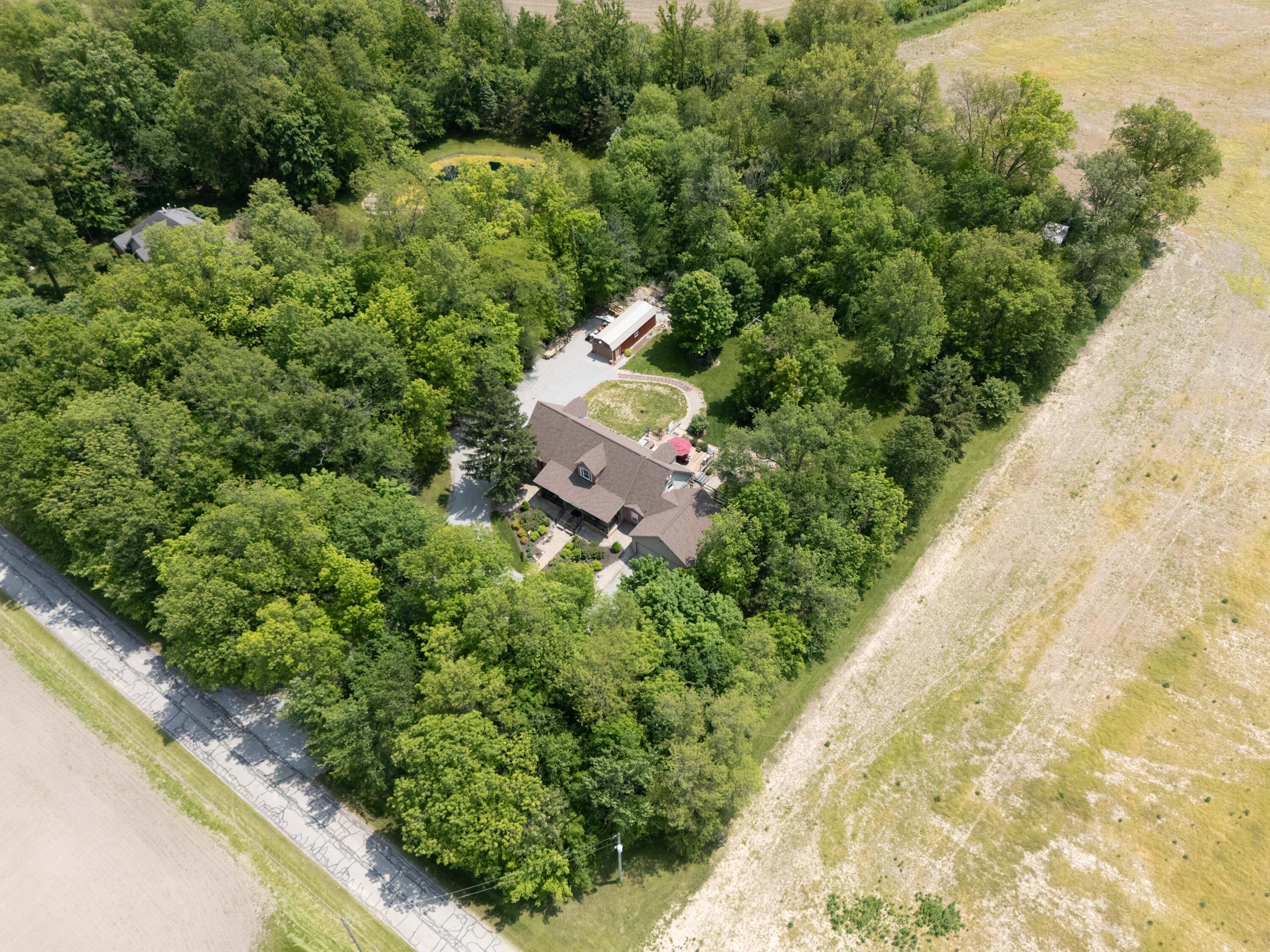 10810 Wenger Road, Anna, Ohio 45302
