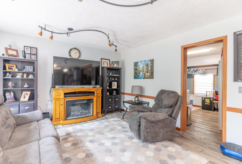 10810 Wenger, Anna-10