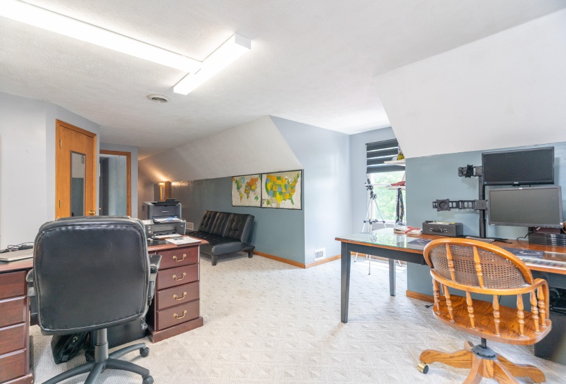 10810 Wenger, Anna-33