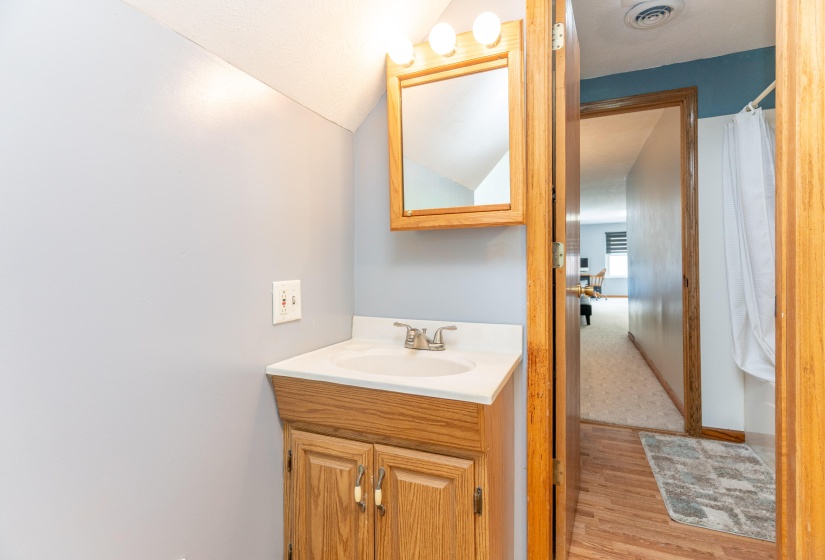 10810 Wenger, Anna-38