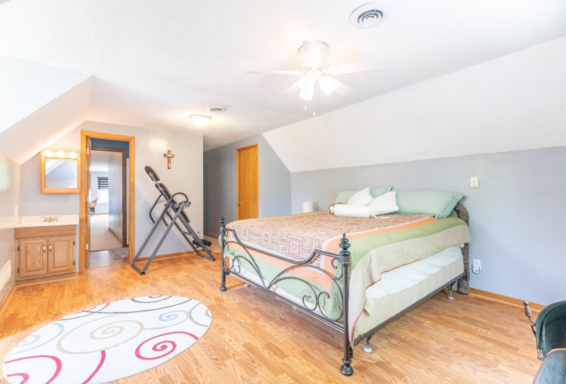 10810 Wenger, Anna-39