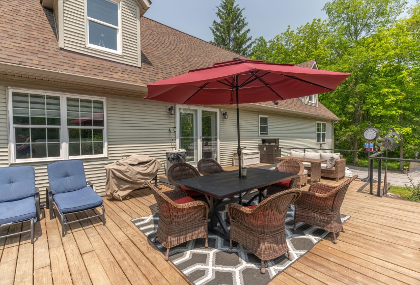 10810 Wenger, Anna-59