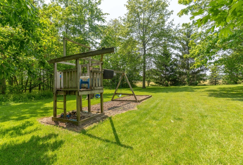 10810 Wenger, Anna-66
