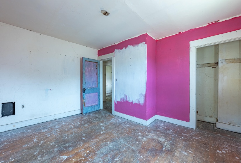 361 E McCreight-13