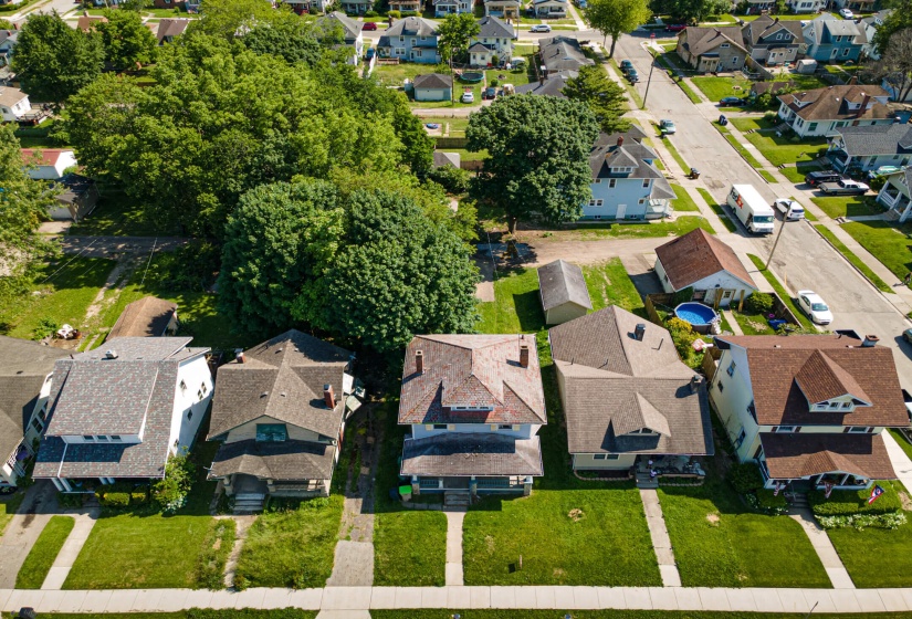 361 E McCreight-21