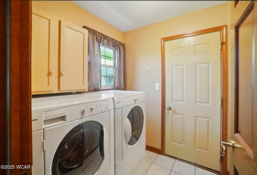 411 Ethan Circle, Bluffton, Ohio, 3 Bedrooms Bedrooms, ,2 BathroomsBathrooms,Residential,For Sale,Ethan,307264