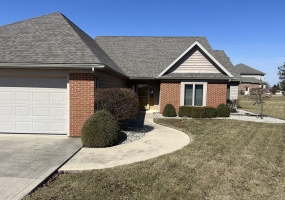 1632 Majorki Place, Celina, Ohio 45822, 3 Bedrooms Bedrooms, ,2 BathroomsBathrooms,Residential,For Sale,Majorki,1037342