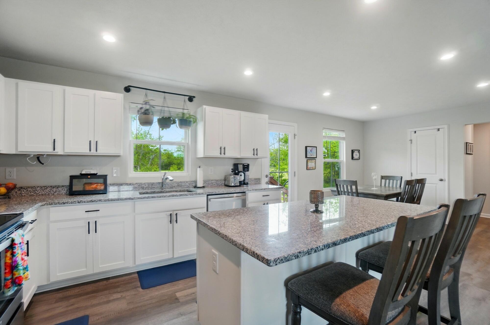 239 Ambassador Drive, Springfield, Ohio 45505